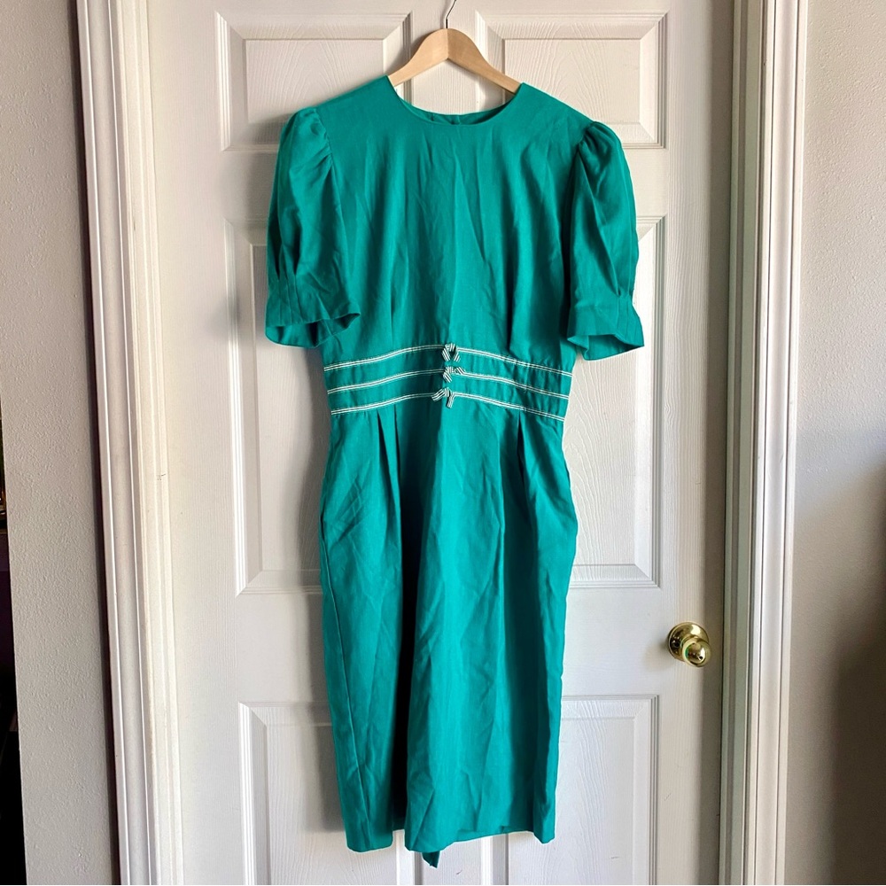 vintage ‘ M.H.M. Melissa Harper ’ Green Midi Dress size 16